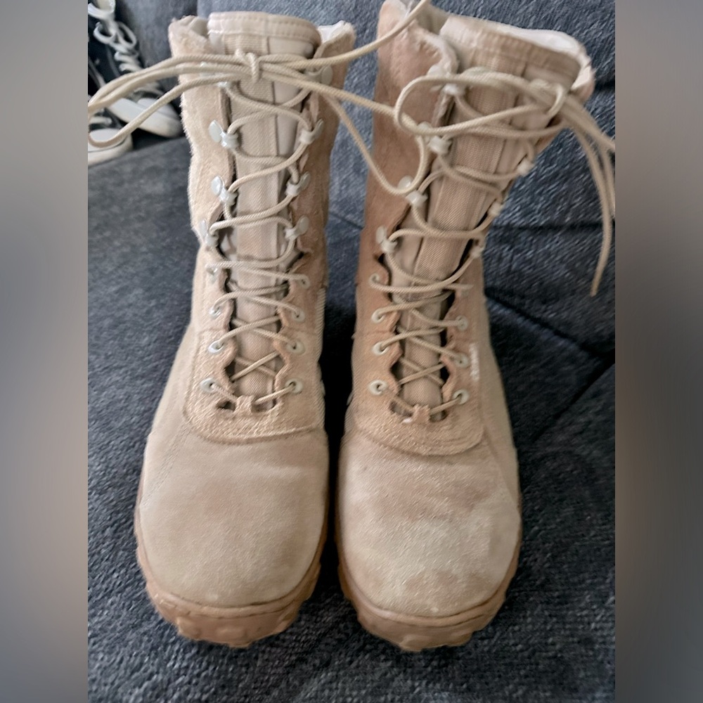 Rocky combat boots